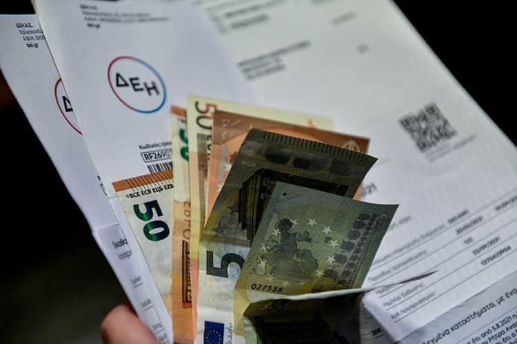 Ρεύμα: Έκπτωση 480 ευρώ απευθείας στους λογαριασμούς - Δείτε πότε