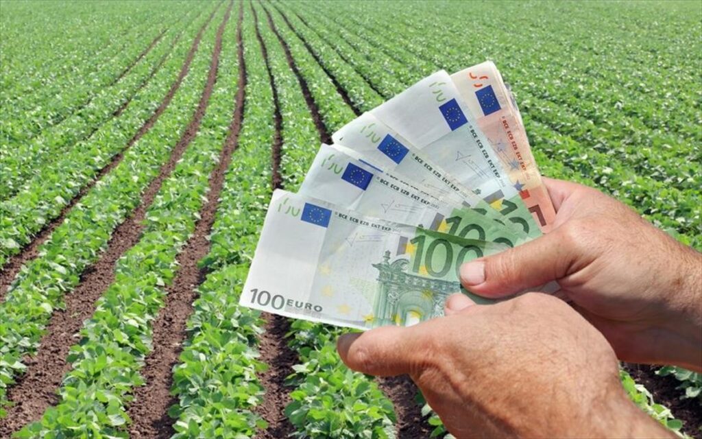 «Συναγερμός» για τους αγρότες - Κόπηκαν πολλά χρήματα