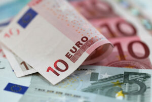 «Ειδικό» επίδομα 2.000-2.500 ευρώ – Πότε και από ποιον θα καταβληθεί
