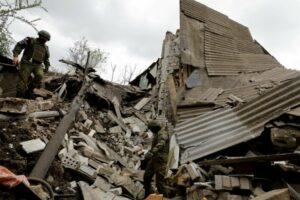 Ρωσία-Ουκρανία: Ουκρανικό πλήγμα στο Ντόνετσκ με 25 νεκρούς