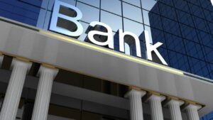 Τράπεζες: «Μούδιασαν» οι πελάτες – Τι ανακοινώνουν Εθνική, Alpha, Eurobank, Πειραιώς