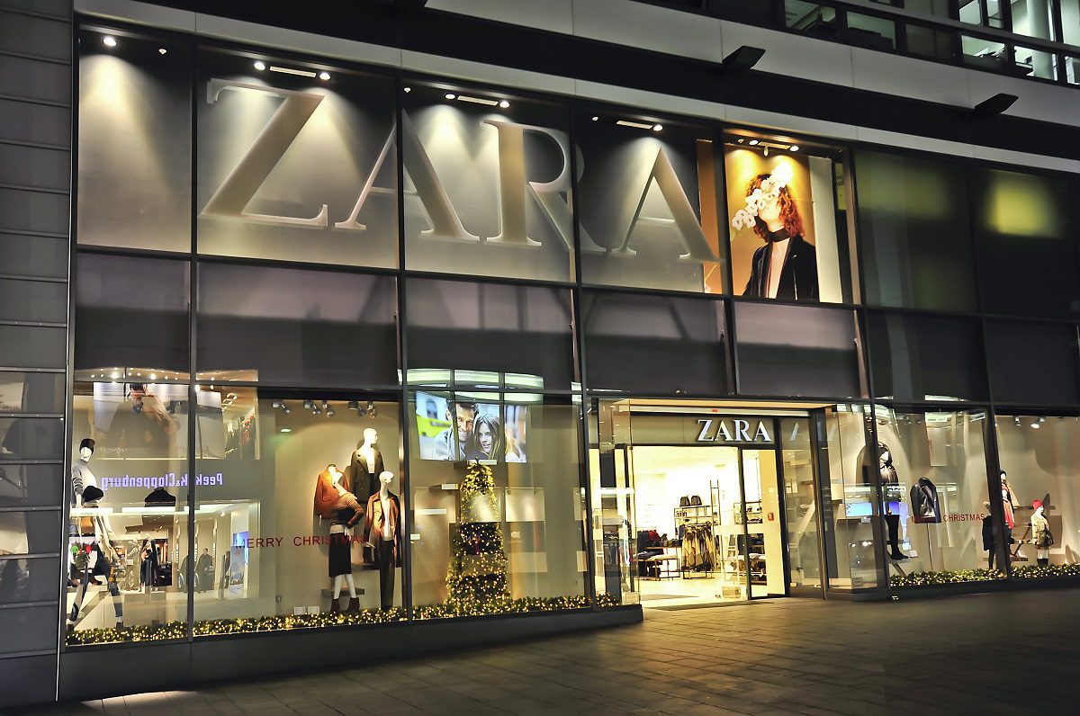 Zara: Μόλις με 40 ευρώ - Το στιλάτο τζάκετ που γίνεται το πρώτο πανωφόρι της άνοιξης