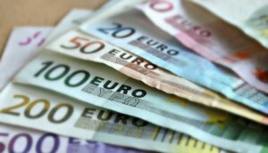 Δύο εκατομμύρια πολίτες κινδυνεύουν με πρόστιμο 1000 ευρώ – Τι πρέπει να κάνετε άμεσα