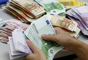 Νέα επιδότηση: Πώς μπορείτε να πάρετε έως 10.000 ευρώ