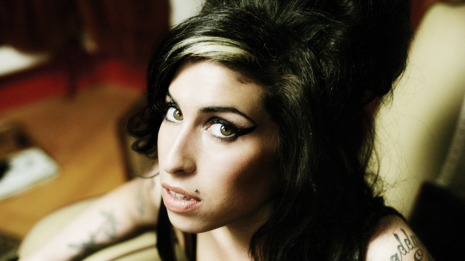 Amy Winehouse: Πότε κυκλοφορεί η βιογραφική ταινία «Back to Black»  - Οι πρώτες αντιδράσεις των θαυμαστών της