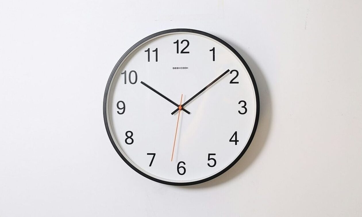 Πλησιάζει η αλλαγή ώρας 2024 - Μία ώρα πίσω ή μπροστά τα ρολόγια;