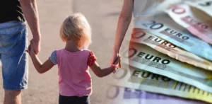 Επίδομα παιδιού: Ανατροπή! Νωρίτερα στα ΑΤΜ η πληρωμή της α’ δόσης