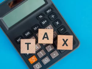 Ξεκινούν οι φορολογικές δηλώσεις – Η μεγάλη έκπτωση και τα πρόστιμα