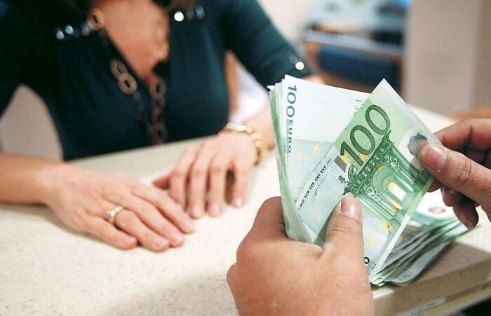 Επίδομα 1000 ευρώ για μητέρες με ανήλικα - Ποιες μπορούν να τα πάρουν