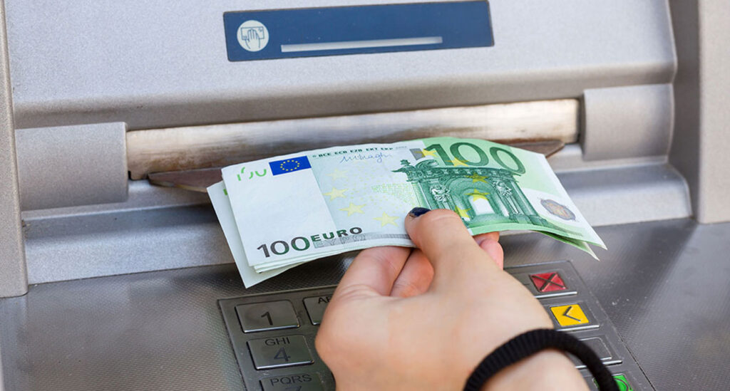 ΔΥΠΑ: Ανατροπή με το επίδομα 400 ευρώ – Έκτακτη ανακοίνωση
