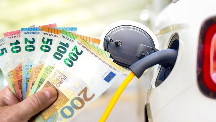 Έκτακτη πληρωμή σήμερα 4,75 εκατ. ευρώ - Ποιοι παίρνουν χρήματα για αμάξι
