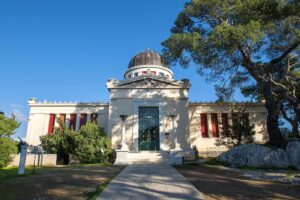 Αθήνα: Πώς μπορείτε να εργαστείτε στο ΕΑΑ με αμοιβή έως 15.000 ευρώ