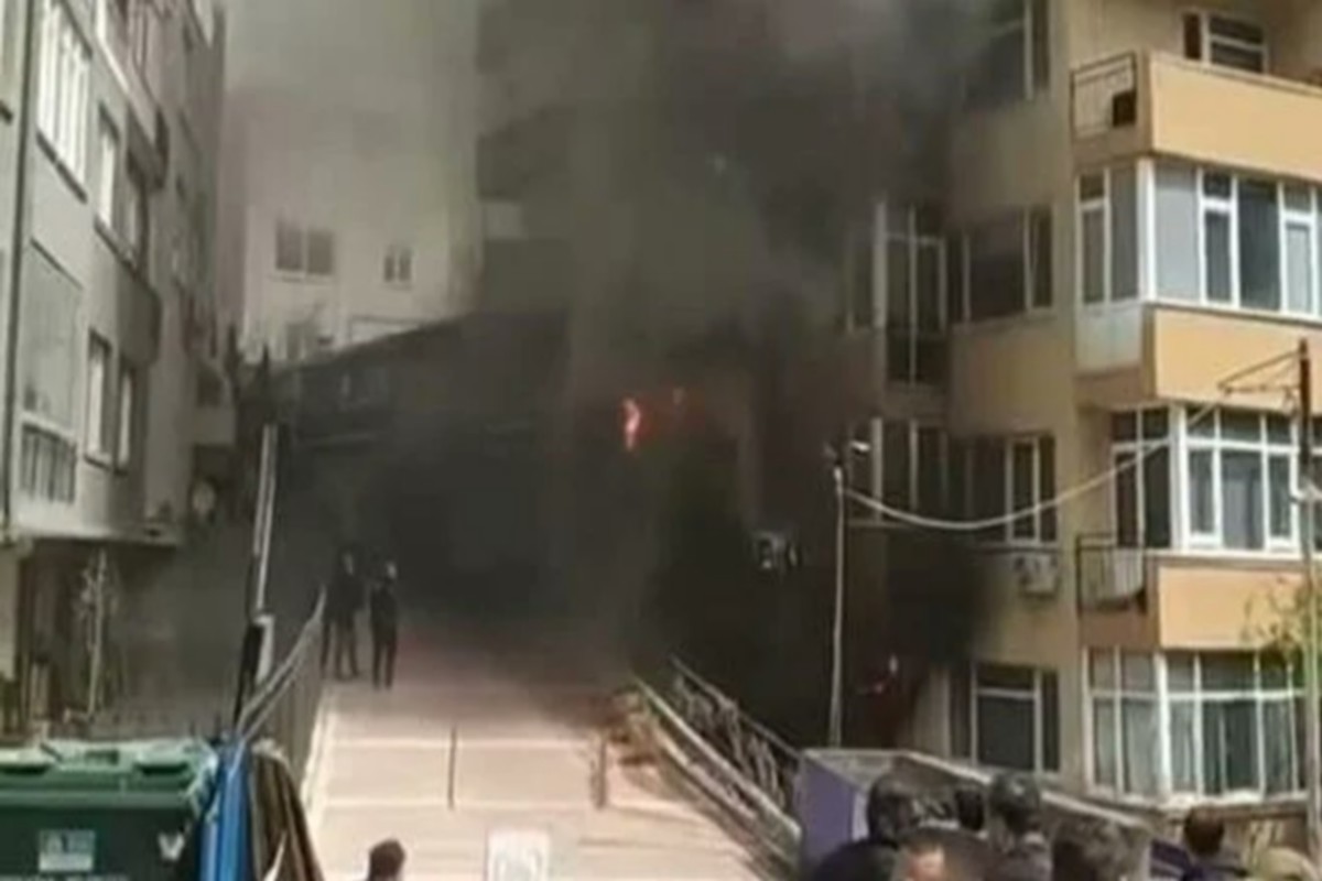 Κωνσταντινούπολη: Αυξάνονται οι νεκροί από τη μεγάλη πυρκαγιά