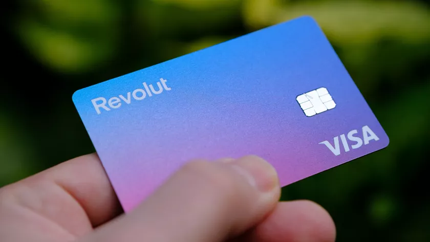 Σαρώνει Revolut και Paypal η Εφορία - Τι έρχεται άμεσα