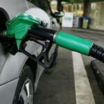 Απελπισία και σοκ με την τιμή της βενζίνης: Δείτε πόσο θα φτάσει σε λίγες ημέρες
