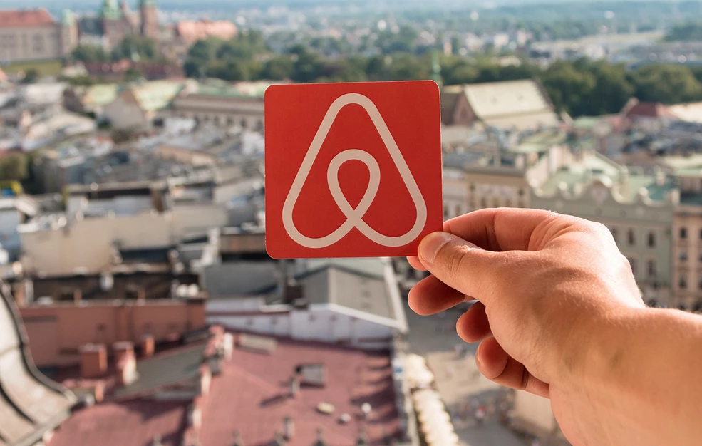 Airbnb: Οι περιορισμοί και τα φορολογικά κίνητρα