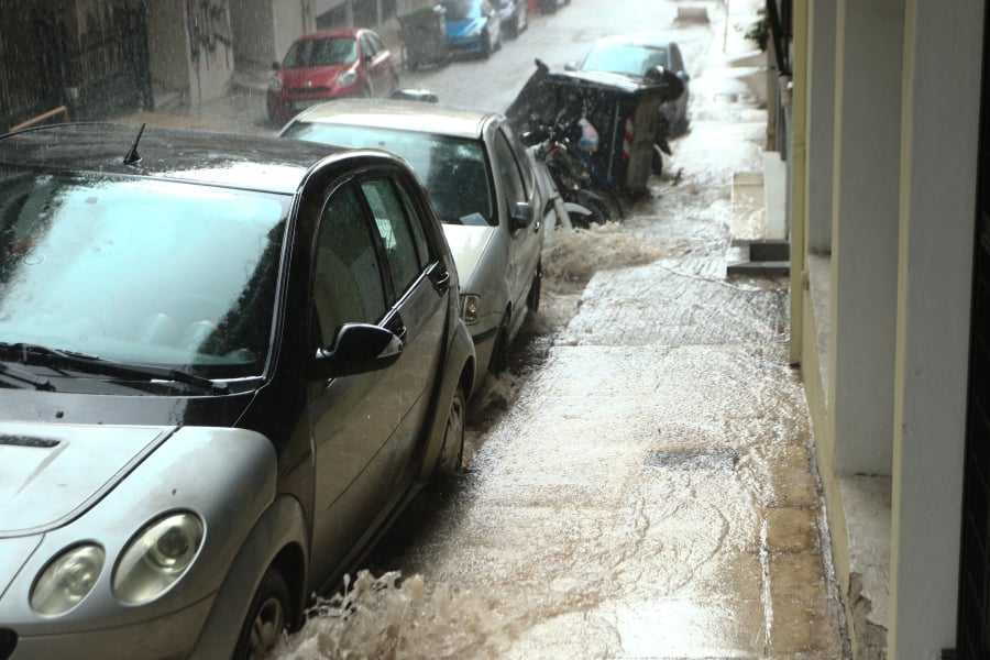 Κακοκαιρία «Alexandros»: Τι ώρα θα χτυπήσει την Αττική