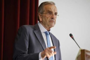 Πώς αποφασίστηκε η διαγραφή του Αντώνη Σαμαρά από τη ΝΔ