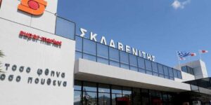 Ανοιχτά σούπερ μάρκετ αύριο Κυριακή 22/12 – Τι θα κάνει ο Σκλαβενίτης