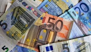 Μπαίνουν 83.3 εκατ. από 5/5: Ποιοι θα δουν χρήματα στα ΑΤΜ