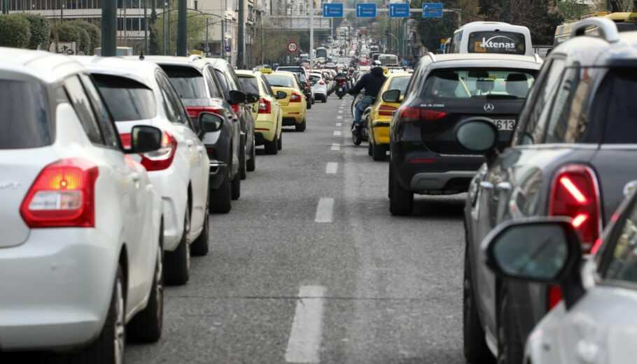 Τέλη κυκλοφορίας 2025: Η διαδικασία για εκτύπωση, μέχρι πότε η πληρωμή
