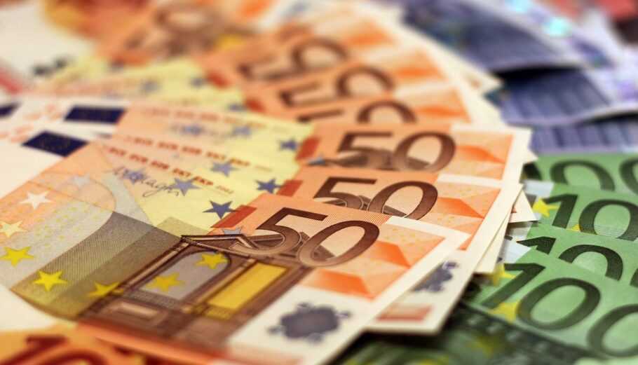 Ξεκίνησαν σήμερα 30/12 οι πληρωμές e-ΕΦΚΑ, ΔΥΠΑ - Ποιοι πάνε ταμείο