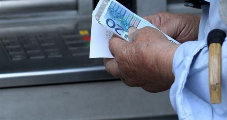 Συντάξεις: Σκέψεις για αλλαγή στις ημερομηνίες πληρωμής – Τι εξετάζεται
